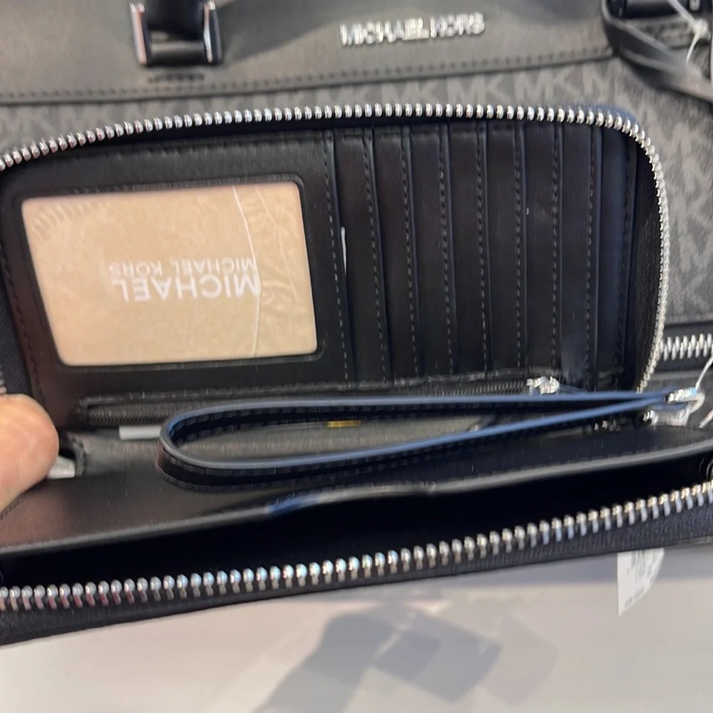 Michael Kors MK Signature Large Flat Multi-Function Phone Case Wallet Wristlet - Picture 12 of 16